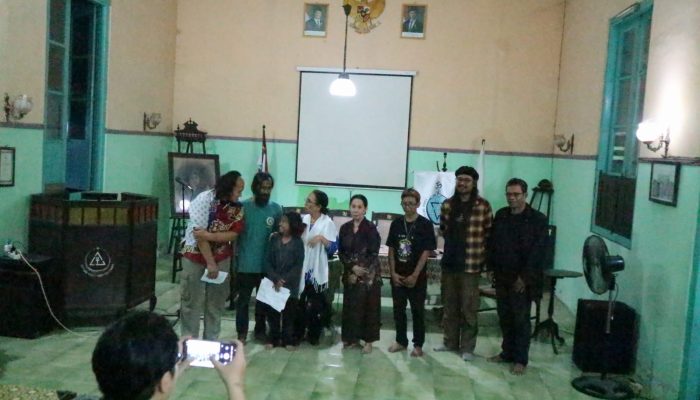 Teosofi Surakarta Gelar Pertemuan, Membicarakan Pentingnya Pelayanan Melalui Pendidikan