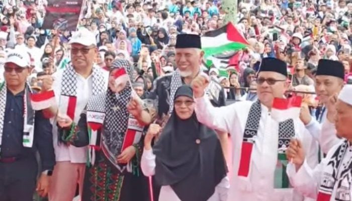 Aksi Bela Palestina, Ketua DPRD Sumbar : Kemerdekaan Indonesia Tidak Lepas Dari Dukungan Rakyat Palestina