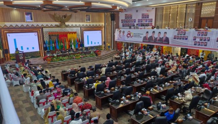 DPRD Sumbar Rapat Paripurna Istimewa Peringati Hari Jadi ke 80
