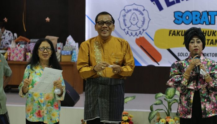 Nostalgia Kampus, Alumnus FH UNS 1979 Gelar Reuni, Merawat Ingatan Setelah Empat Puluh Enam Tahun