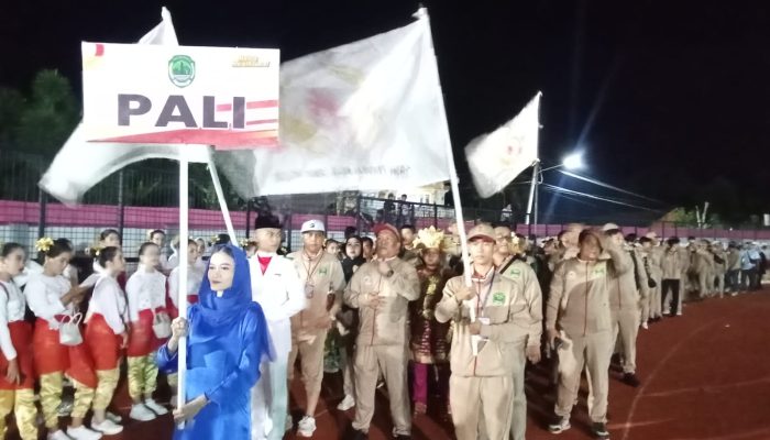 Kontingen PALI Mengikuti Parade Pembukaan Porprov Sumsel ke XV di Musi Banyuasin