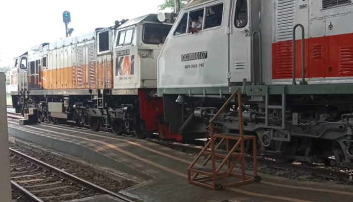 Gangguan Teknis pada KA Kamandaka, PT KAI Mohon Maaf atas Keterlambatan Perjalanan