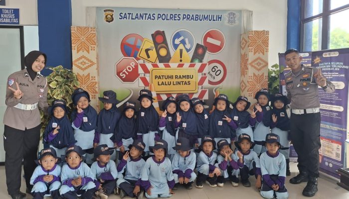 Satlantas Polres Prabumulih Terima Kunjungan dari TK Hilyatul Ummah, Belajar Tentang Lalulintas