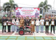 Gelar Upacara Peringatan Hari Pahlawan, Polres Purworejo Beri Penghargaan Personel dan Masyarakat Berprestasi