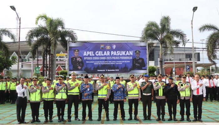 Polres Purworejo Laksanakan Apel Gelar Pasukan Dalam Rangka Operasi “Zebra Candi-2025”