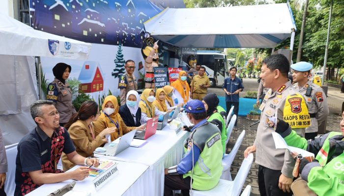 Sambut Tahun Baru Polresta dan Dinkes Solo Gelar Pengecekan Kesehatan Gratis