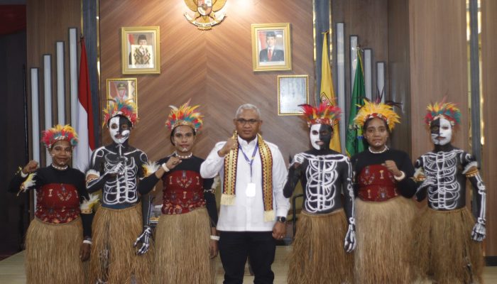 Penguatan SDM Papua Jadi Fokus Seminar Nasional KOMPASS