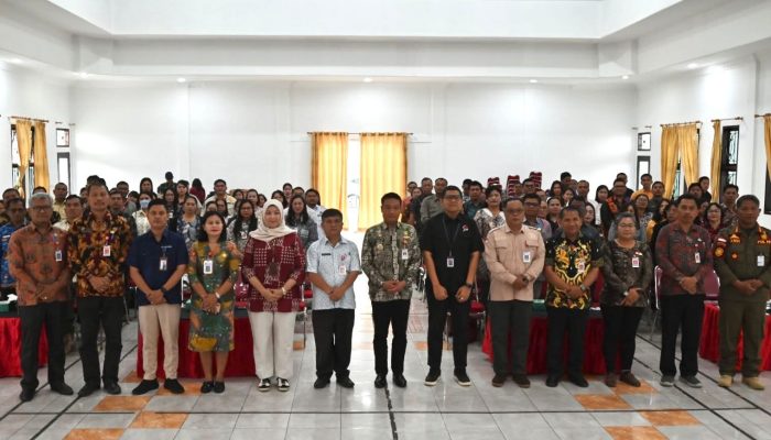 Bupati Humbahas: Edukasi Perlindungan Konsumen Jasa Keuangan Sangat Penting Meningkatkan Pemahaman Masyarakat