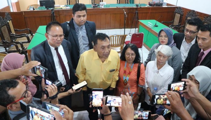 Mengingat Saat KKN, Tiga Saksi Rekan KKN Jokowi dalam Sidang CLS Sebut Nama Muda Jokowi