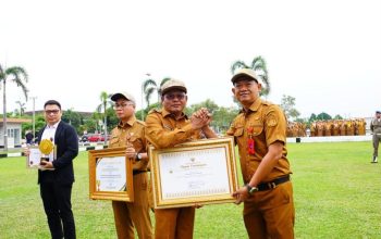 Kepala BKPSDM Kota Prabumulih Terima Piagam Penghargaan Kolaborasi Peningkatan Kompetensi Tahun 2025