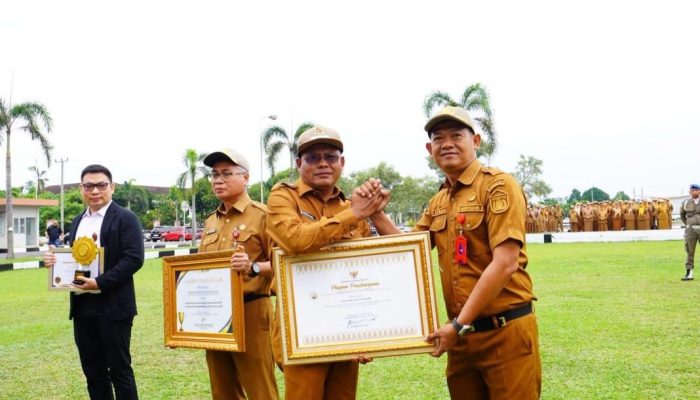 Kepala BKPSDM Kota Prabumulih Terima Piagam Penghargaan Kolaborasi Peningkatan Kompetensi Tahun 2025