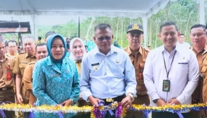 Walikota Prabumulih, H. Arlan Resmikan Gedung Kantor Kelurahan Gunung Ibul Timur