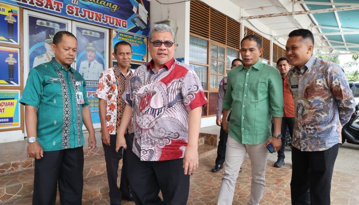 Ketua DPRD Sumbar Muhidi Kunjungan Kerja ke UPTD Samsat Sijunjung,