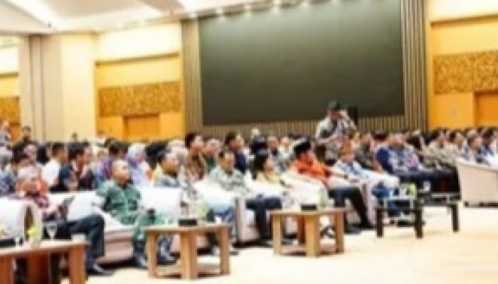 Walikota Prabumulih, H.Arlan diwakili Asisten II Setda, Drs. H. Muhammad Ali, M.Si Hadiri Konsulidasi Program MBG di Palembang