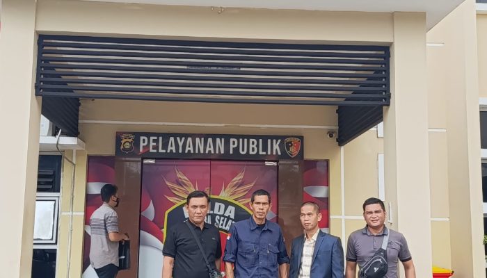 Abi Samran SH.MH Dampingi Keluarga Korban Dugaan Penganiayaan Lansia Datangi Polda Sumsel, Pertanyakan Perkembangan Kasus