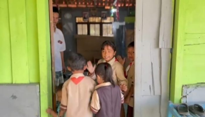 Program Makan Bergizi Gratis Presiden Prabowo di Blora Tuai Apresiasi, Siswa Antusias dan Habiskan Makanan Tanpa Sisa