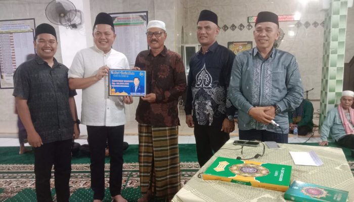Ketua Komisi IV DPRD Sumbar Safari Ramadhan di Nagari Talaok