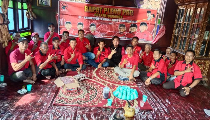 Yogi S Memet Hadiri Rapat Pleno Pengurus Anak Cabang (PAC) Partai PDIP Pali Kecamatan Penukal Utara 
