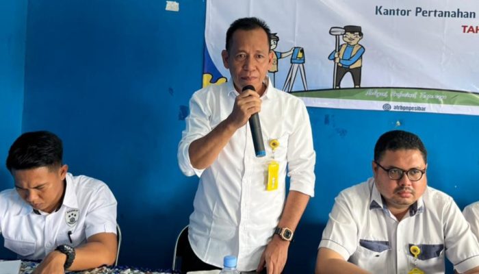 Dari Bingung Jadi Paham, Warga Pekon Mulang Maya dan Pekon Padang Dalam Ikuti Penyuluhan PTSL