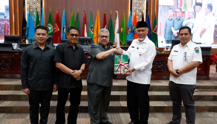 DPRD Sumbar Gelar Rapat Paripurna, Fokus Pengawasan Peningkatan PAD dan PAP