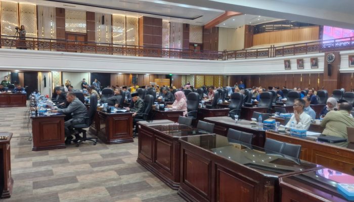 DPRD Sumbar Gelar Rapat Pripurna, Sahkan Ranperda Penyertaan Modal Pemerintah Daerah