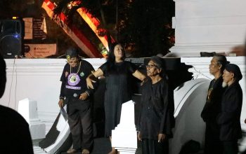 Malam Peringatan Hari Kebangkitan Nasional: Cendekiawan dan Budayawan Solo Soroti Kebijakan Nasional