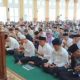 Walikota Prabumulih, H. Arlan Bersama Forkopimda Melaksanakan Sholat Idul Adha 1447 H di Masjid Jami’ Islamic Center, Serahkan Sapi Qurban Untuk Masyarakat