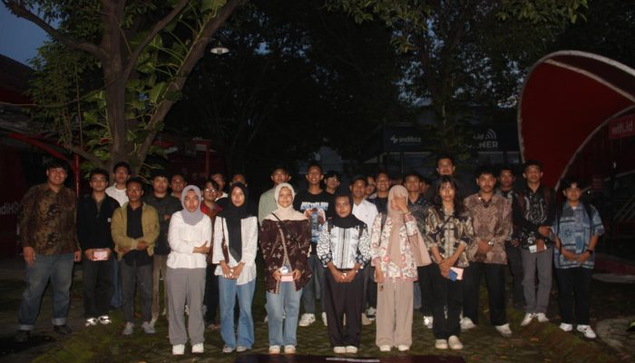 Mahasiswa Surabaya Gelar Diskusi May Day, Dorong Sinergi Pendidikan dan Ketenagakerjaan