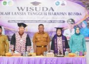 Walikota Prabumulih H. Arlan Hadiri Wisuda Sekolah Lansia Tangguh Harapan Bunda, Wujudkan Lansia Sehat, Aktip dan Berdaya