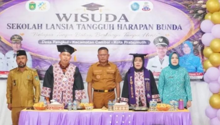 Walikota Prabumulih H. Arlan Hadiri Wisuda Sekolah Lansia Tangguh Harapan Bunda, Wujudkan Lansia Sehat, Aktip dan Berdaya