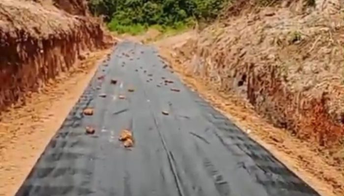 Jalan Rusak di Muba Diperbaiki Massal, Bersatu Pulihkan Akses Desa