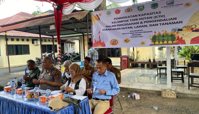 Sinergi Lawan Cuaca Ekstrem, PT Musi Hutan Persada Bekali 43 Kelompok Tani Alat dan Pengetahuan Cegah Karhutla