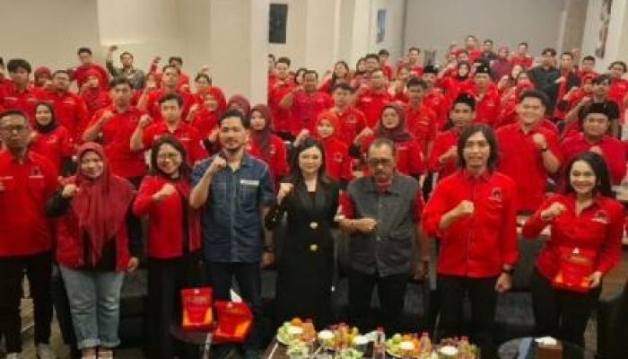 Banteng Kalcer, Strategi Baru PDIP Surabaya Mendekati Kalangan Muda