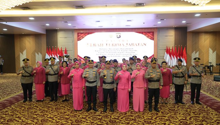 Pimpin Sertijab PJU dan Kapolres, Kapolda Sumsel Tekankan Adaptasi dan Pelayanan Terbaik
