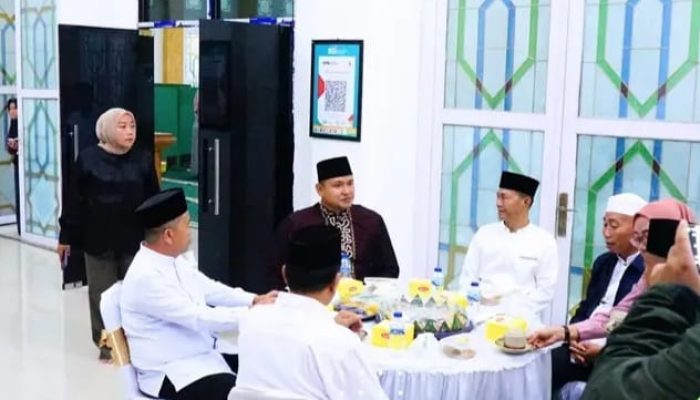 Wakil Walikota Prabumulih, Franky Nasril, S.Kom., M.M., Sambut Kedatangan Jemaah Haji Prabumulih Tahun 1448 Hijriah Tahun 2026