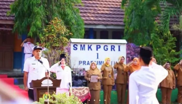 Wakil Walikota Prabumulih, Franky Nasril, S.Kom., M.M., Hadiri Sekaligus Menjadi Pembina Upacara Pembukaan MPLS di SMK PGRI 1 Prabumulih