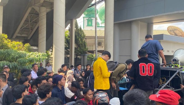 300 Pemuda Mahasiswa Gabungan Desak Kejaksaan Negeri Palembang Tuntaskan dugaan Korupsi dan Tegakkan Hukum Tanpa Tebang Pilih