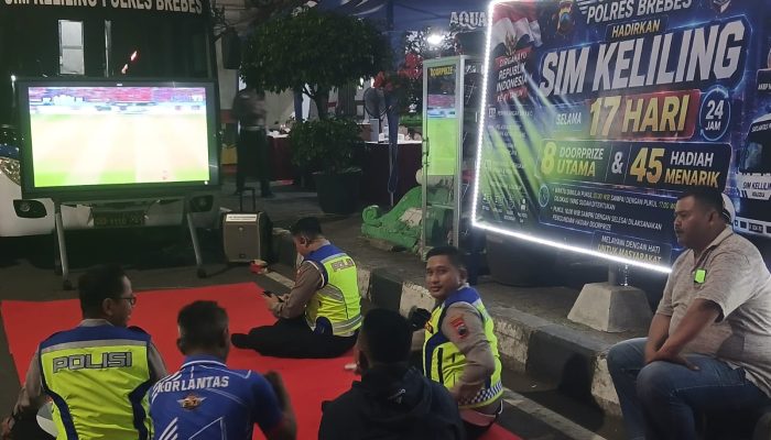 Polantas Brebes Buka Layanan SIM Keliling di Alun Alun, Polisi : Gelar Nobar Kalau Ada Pertandingan AFF