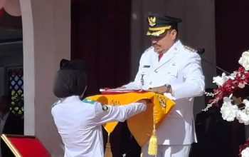 Peringatan HUT ke-81 RI di Nagan Raya Berlangsung Khidmat dan Lancar, Bupati TRK Jadi Inspektur Upacara.
