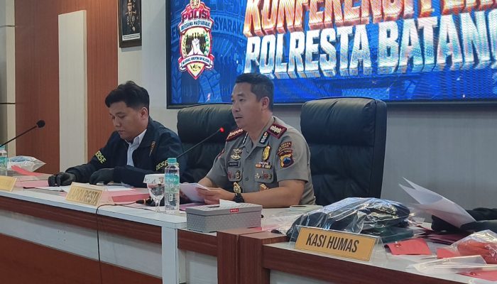 Polresta Batang Tangkap Tiga Tersangka Penyerangan Bus Persib U-18, Terungkap Aksi Penganiayaan hingga Pencurian Koper