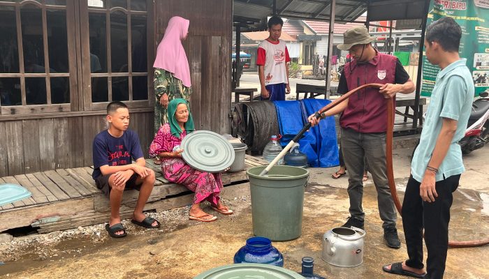 DPD GMPK Kalsel Salurkan Bantuan 10.000 Liter Air Bersih untuk Masyarakat Kab. Banjar